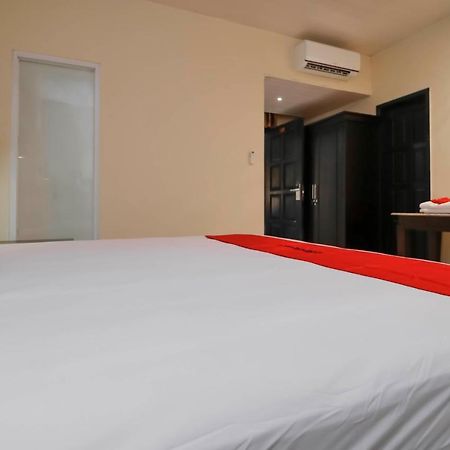 Reddoorz Plus Near Halim Perdanakusuma 2 Jakarta Extérieur photo